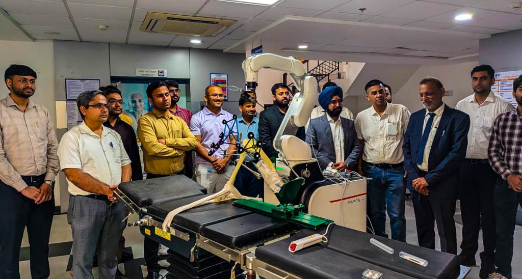 31 Orthopedic Surgeons Participate in Workshop on Advanced Minimally Invasive Techniques